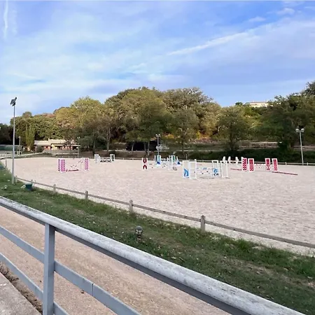 Cdc Stables Antibes